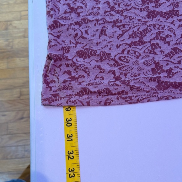 Maurices Mauve Patterned Long Sleeve Top Size 2 - Picture 10 of 13